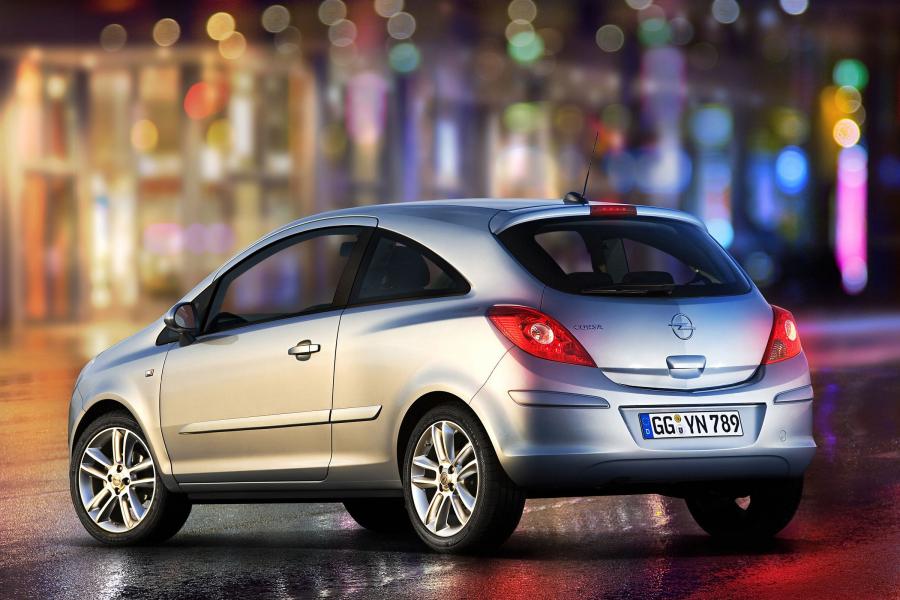  Opel Corsa 2007 года  (фото 2 из 96)